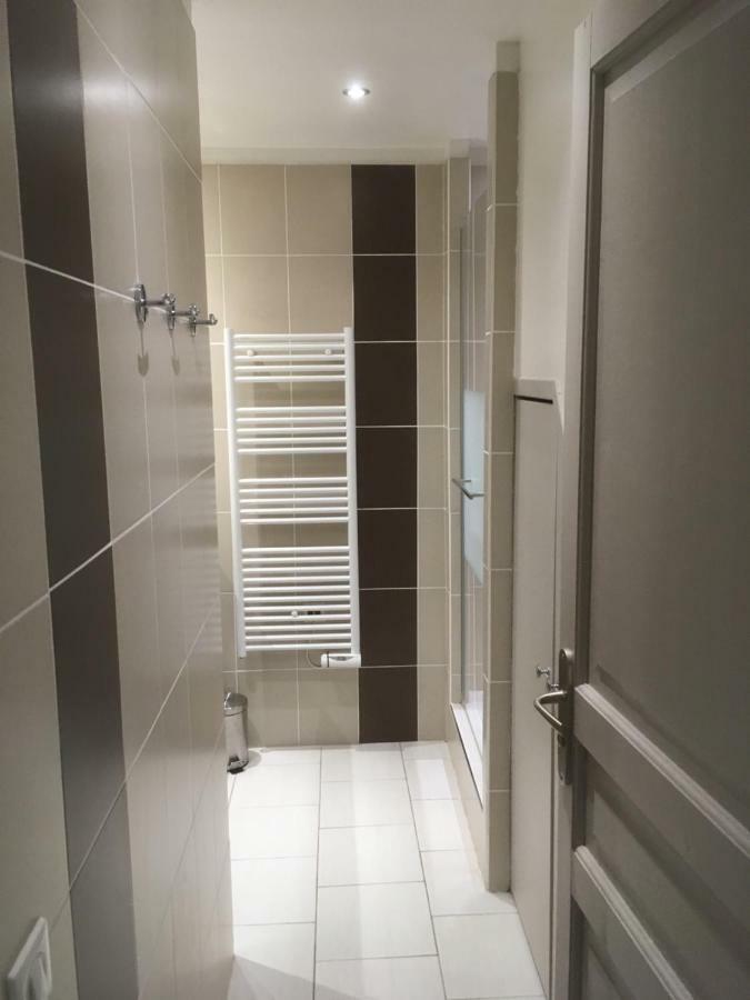 Au Tilleul Appartement Mezieres-sur-Seine Buitenkant foto